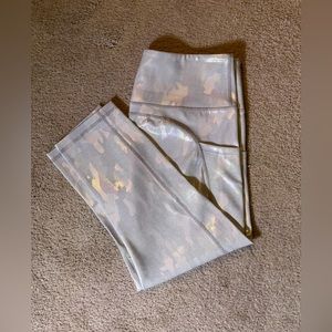 Zyia Light-n-Tight capris